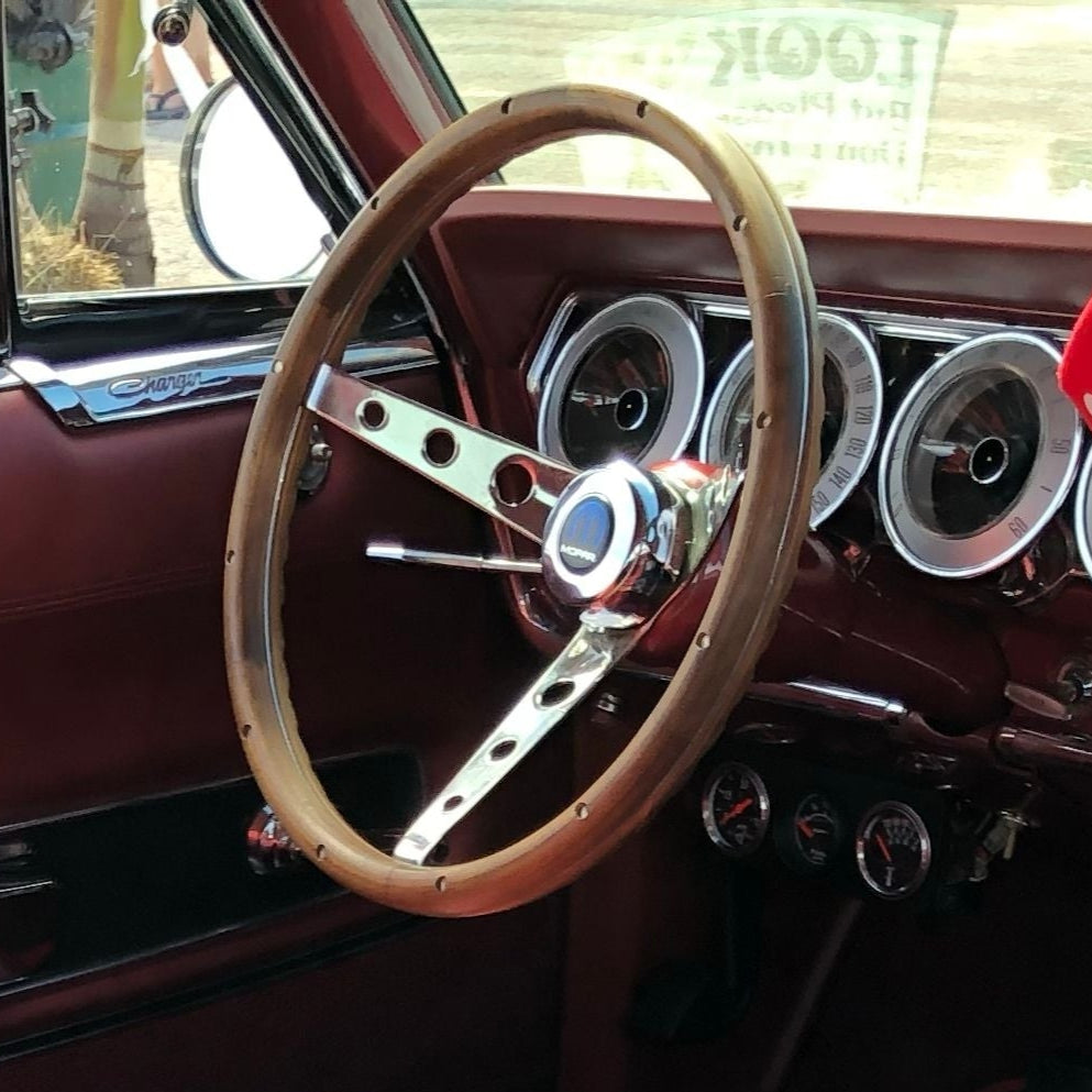 963-0 Classic Wood/Stainless Spokes – GRANT Steering Wheels